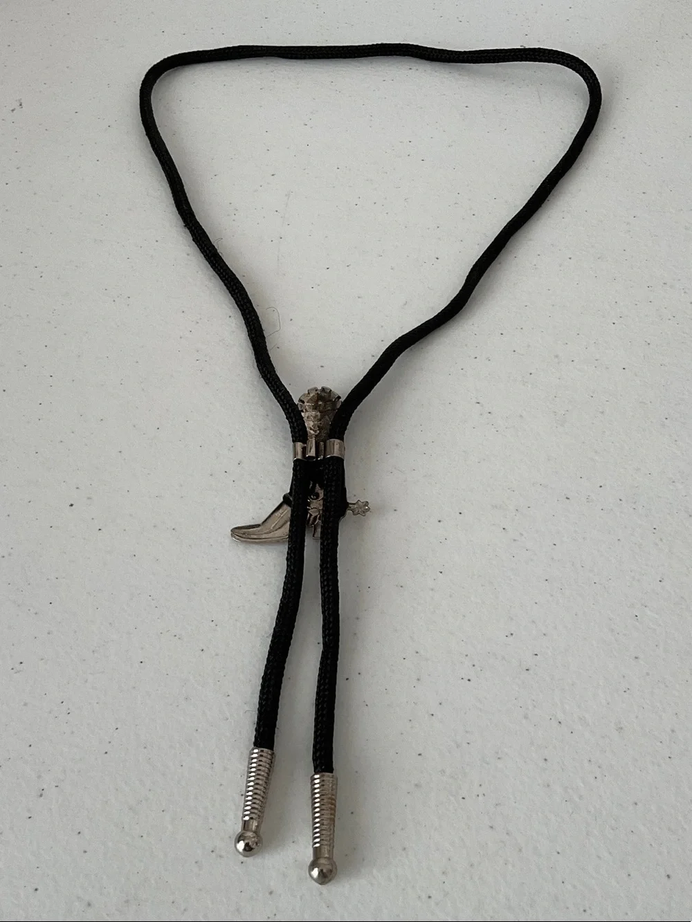 Unbranded classic bolo